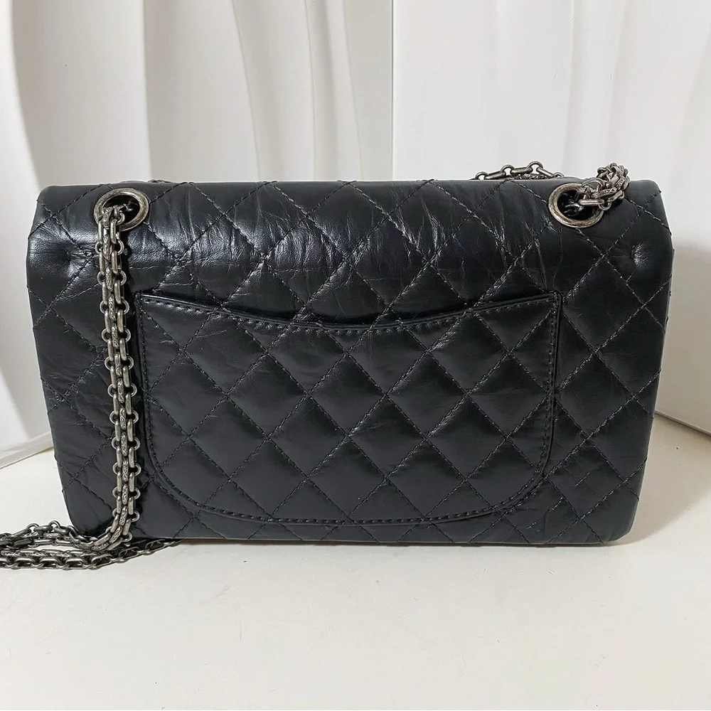 Chanel 2.55 Reissue Quilted Aged Black & Gunmetal Calfskin Flap Bag - Picture 2 of 12